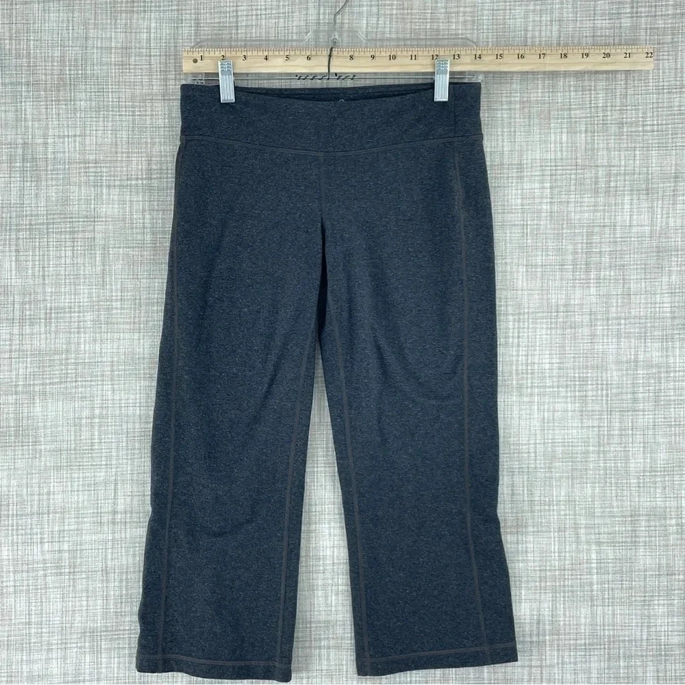 Athleta crop pants size S black 3395